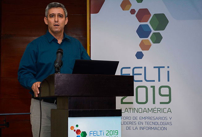 Jorge Luis Perdomo Di-Lella , ministro de Comunicaciones Jorge Luis Perdomo Di-Lella , ministro de Comunicaciones