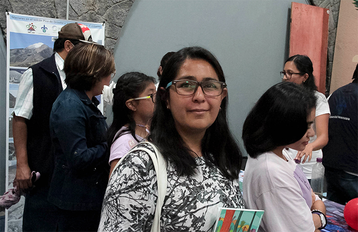 Claudia del Carmen Culebro, asistente a la feria