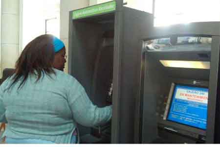 Cajeros automáticos. Fotos: Cubadebate