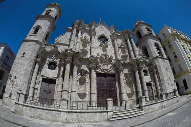 Paisajes de La Habana / Fotos: Roberto F. Campos Paisajes de La Habana / Fotos: Roberto F. Campos